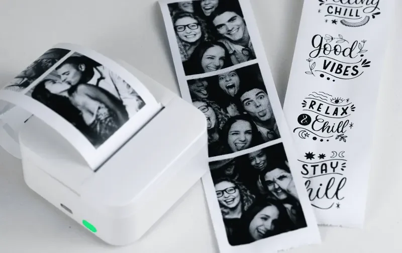 Print Pocket printing a photo strip